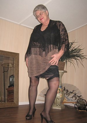 Black seamed stockings and a beige girdle, are so sexy to the touch. Preferably with your hard cock baby Girdlegoddess a